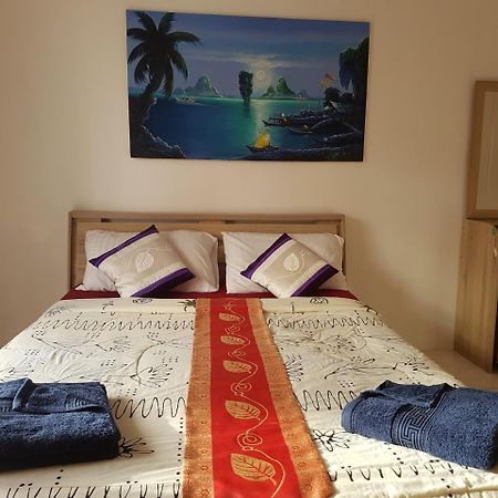 Sunshine Guesthouse Patong Zewnętrze zdjęcie