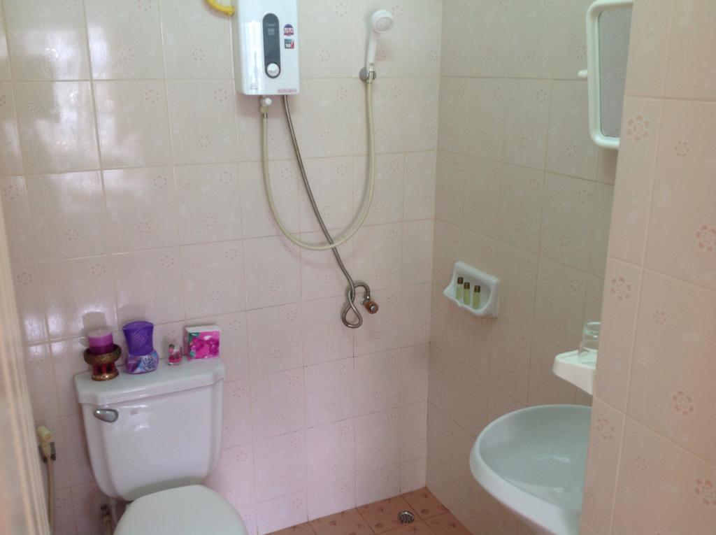 Sunshine Guesthouse Patong Pokój zdjęcie