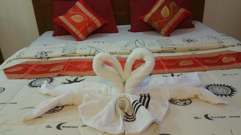 Sunshine Guesthouse Patong Zewnętrze zdjęcie