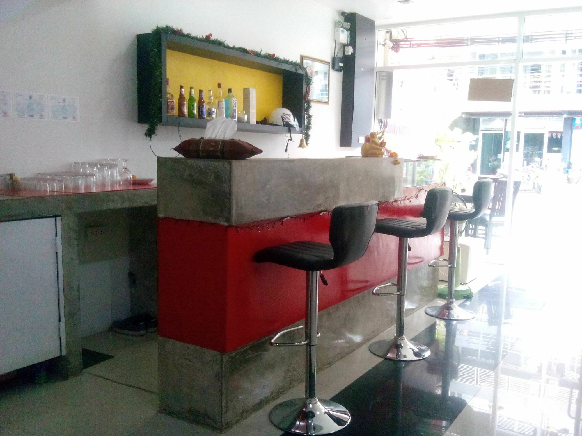 Sunshine Guesthouse Patong Zewnętrze zdjęcie